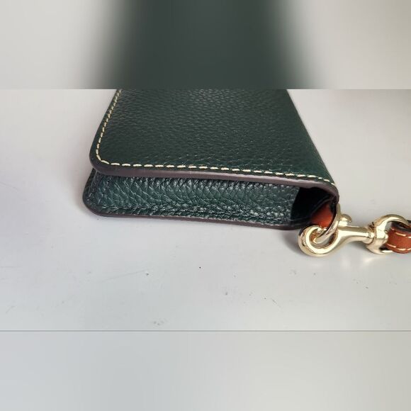 Dooney & Bourke Forest Green Wristlet Phone Wallet - Picture 4 of 10